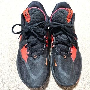 Nike Kyrie Low 5